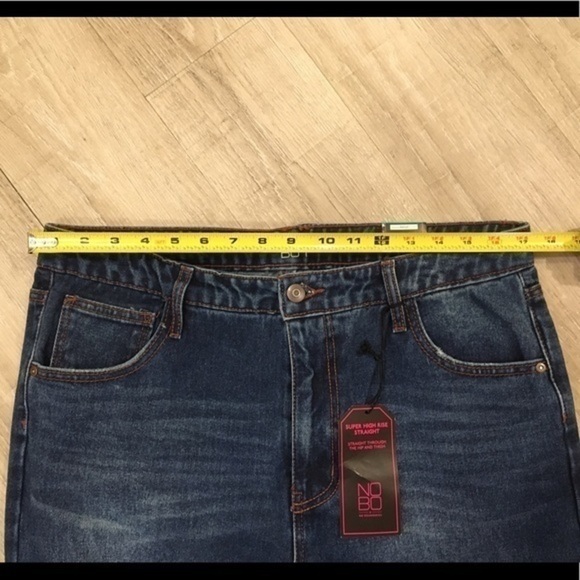 NWT No Boundaries Size 17 Distressed Dark Wash Super High Rise Straight Leg - Picture 6 of 9